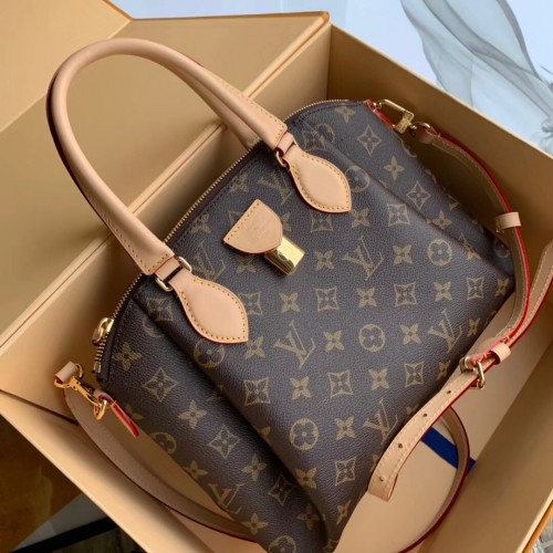 Louis Vuitton Rivoli BB M44543